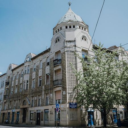 Dozsa Apartman Szeged Luaran gambar