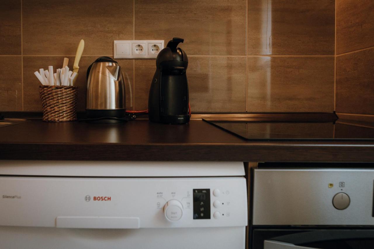 Dozsa Apartman Szeged Luaran gambar