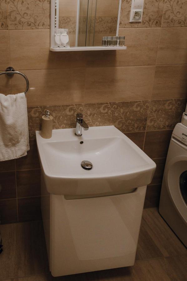 Dozsa Apartman Szeged Luaran gambar