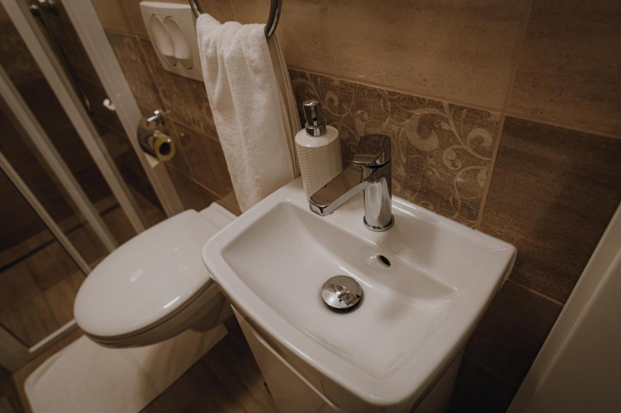 Dozsa Apartman Szeged Luaran gambar